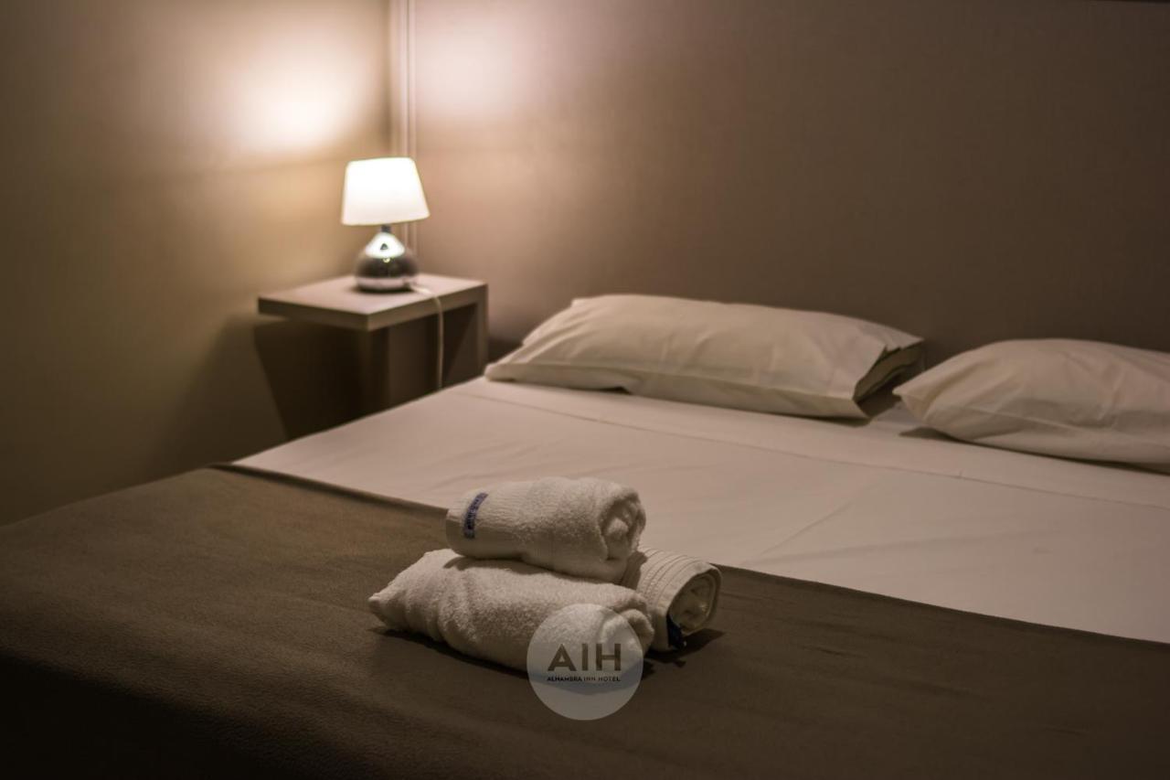 Hotel Alhambra Сан Хуан Екстериор снимка