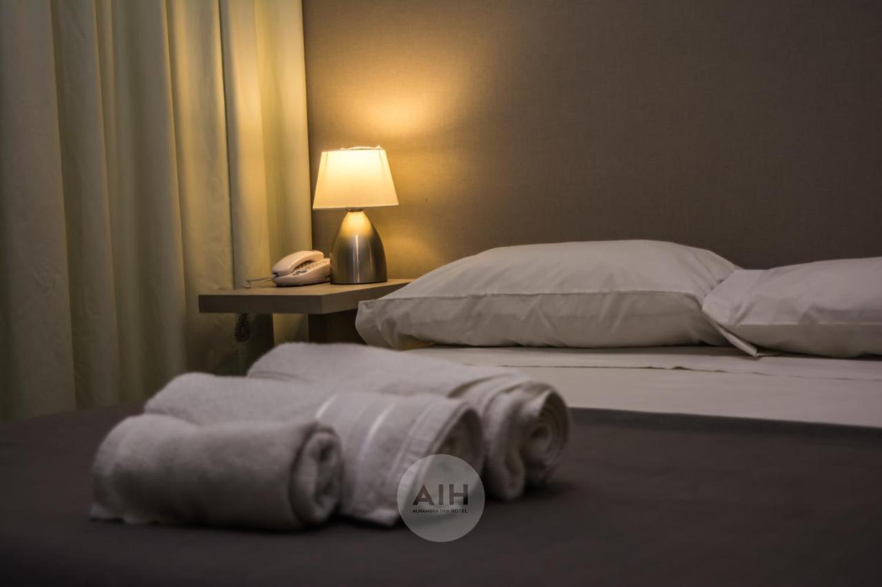 Hotel Alhambra Сан Хуан Екстериор снимка