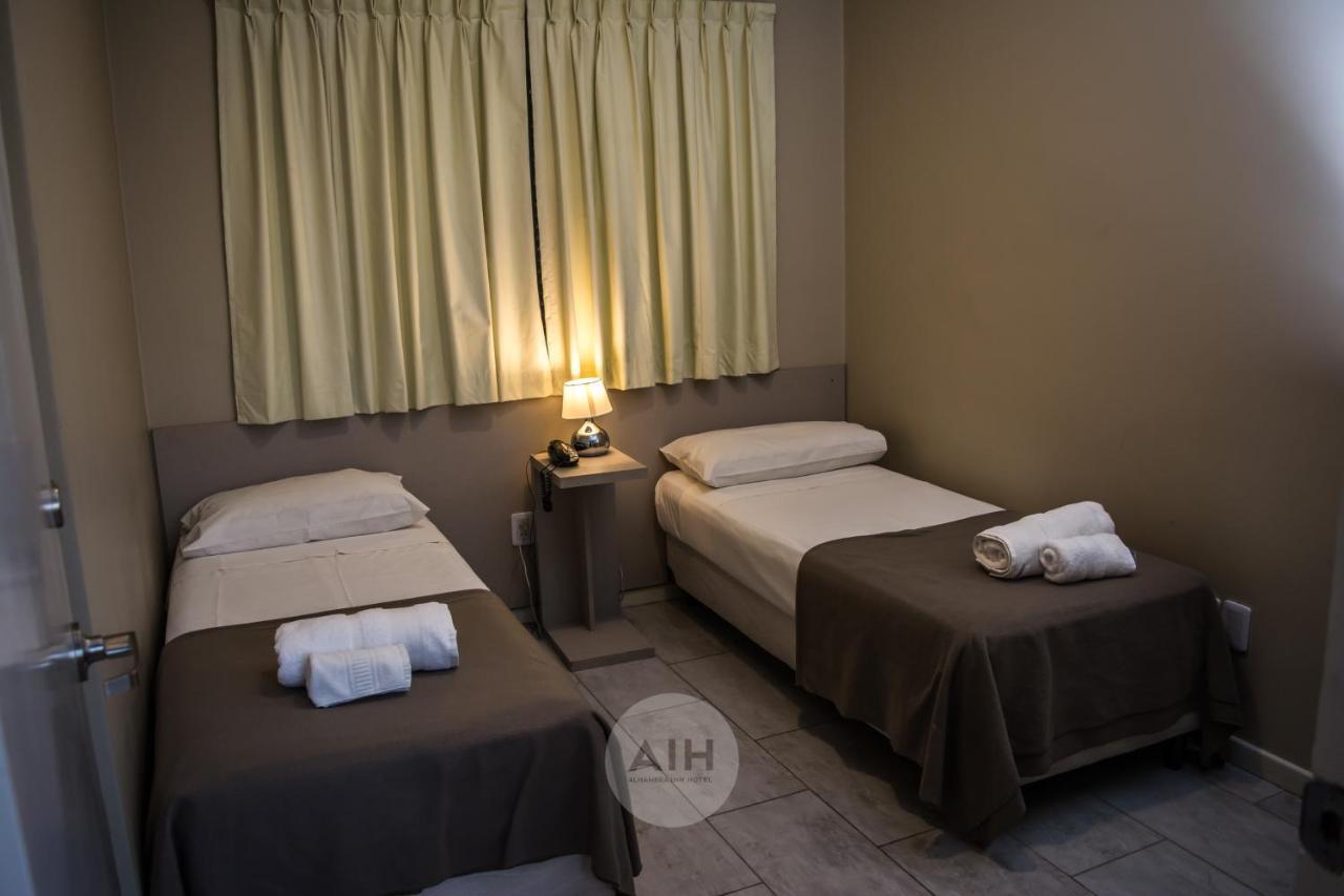 Hotel Alhambra Сан Хуан Екстериор снимка
