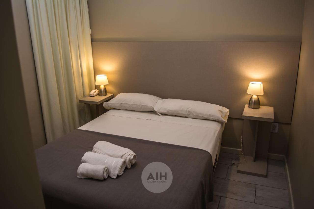 Hotel Alhambra Сан Хуан Екстериор снимка
