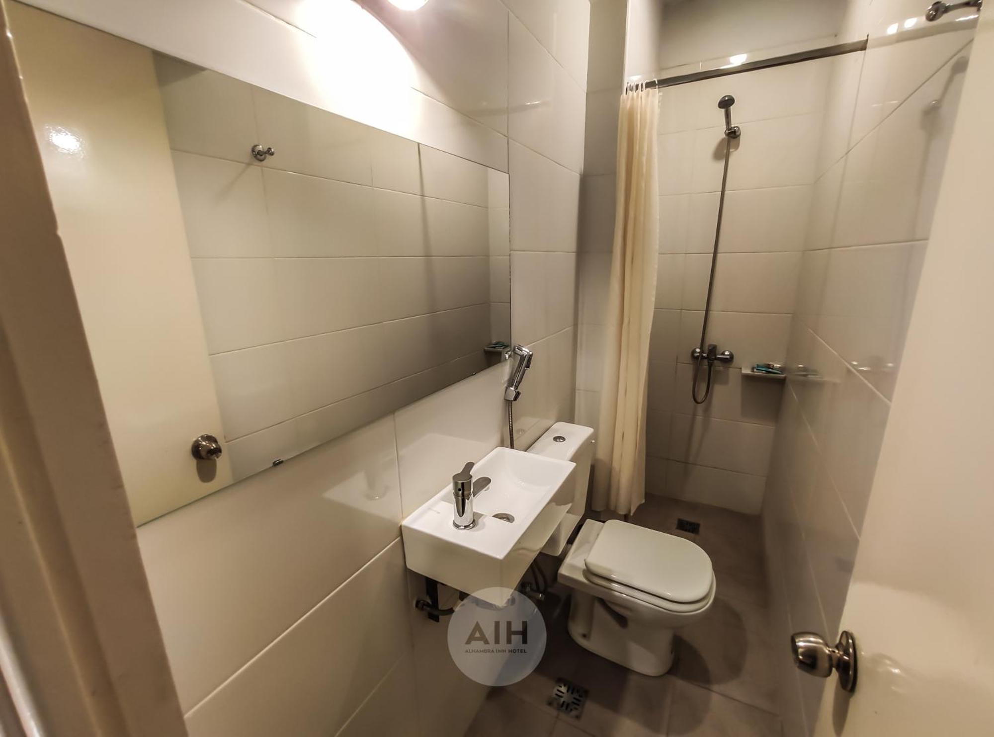 Hotel Alhambra Сан Хуан Екстериор снимка
