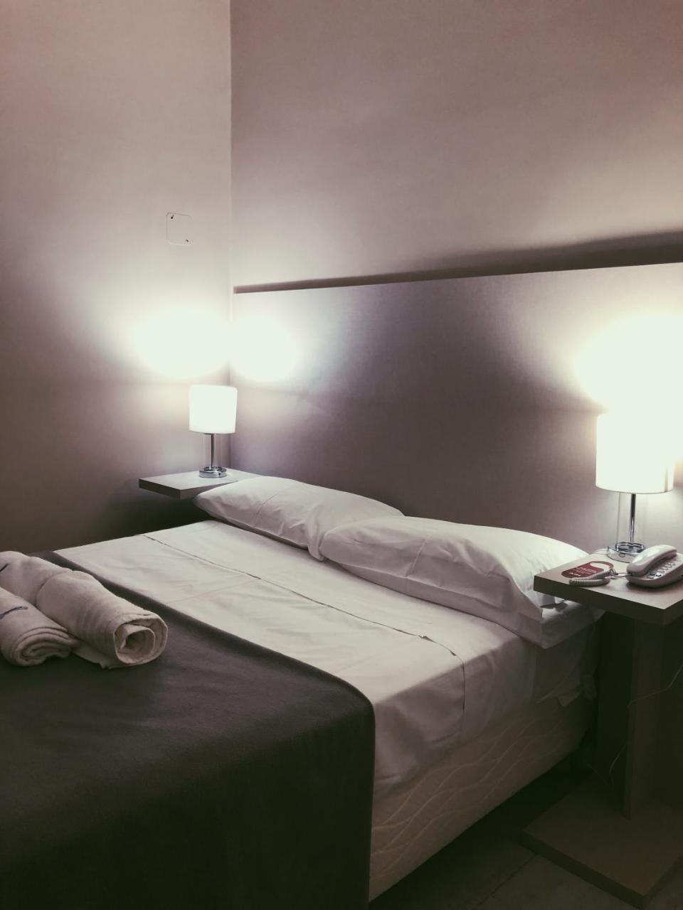 Hotel Alhambra Сан Хуан Екстериор снимка